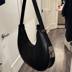 Elegant Black Women's Shoulder Bag